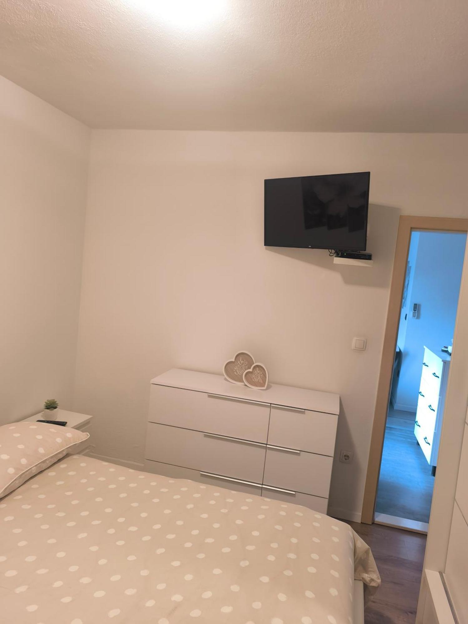 Apartman Rex Svinisce Rom bilde